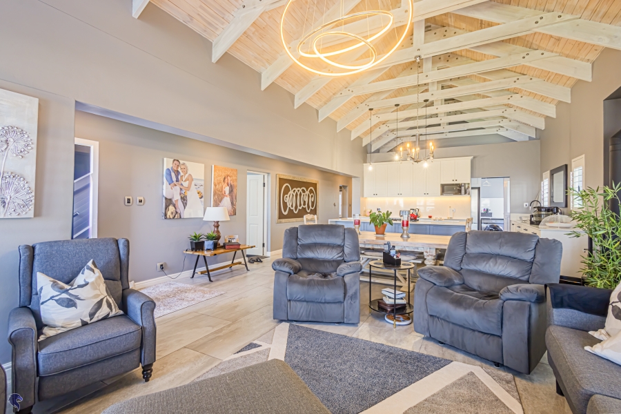 3 Bedroom Property for Sale in Calypso Beach Western Cape